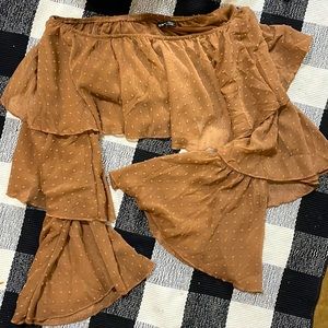 Bell sleeve crop top